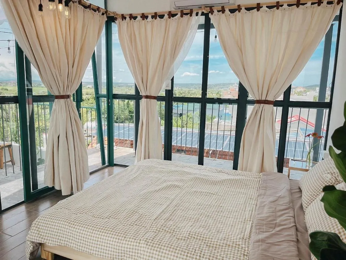 Contacts de Appartement avec 4 chambre(s) de 300 m² et 4 salle(s) de bains privée à Phu Thuy